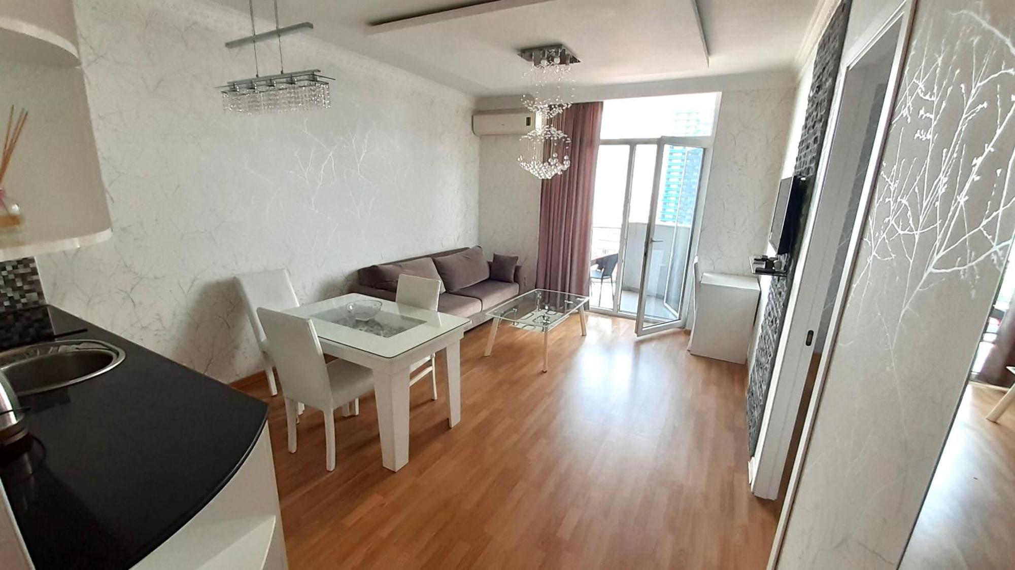 Tina'S Apartments With Panoramic Sea View Batumi Habitación foto